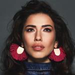 artist image Burcu Güneş Aşkın Beni Baştan Yazar (BRB) Aşkın Beni Baştan Yazar (A.B.B.Y.) - Single