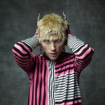 artist image Machine Gun Kelly feat. Kellin Quinn love race love race (feat. Kellin Quinn) - Single