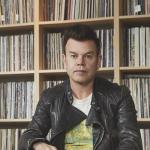 artist image Paul Oakenfold, Kilanova, Aisha Vaughan Ordinary World Ordinary World (feat. Aisha Vaughan) - Single